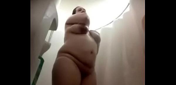  Big boobs chubby pregnant latina showering